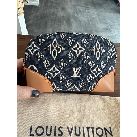 Louis Vuitton Limited Edition Jacquard Since 1854 Monogram Cosmetic Pouch - Picture 3 of 10